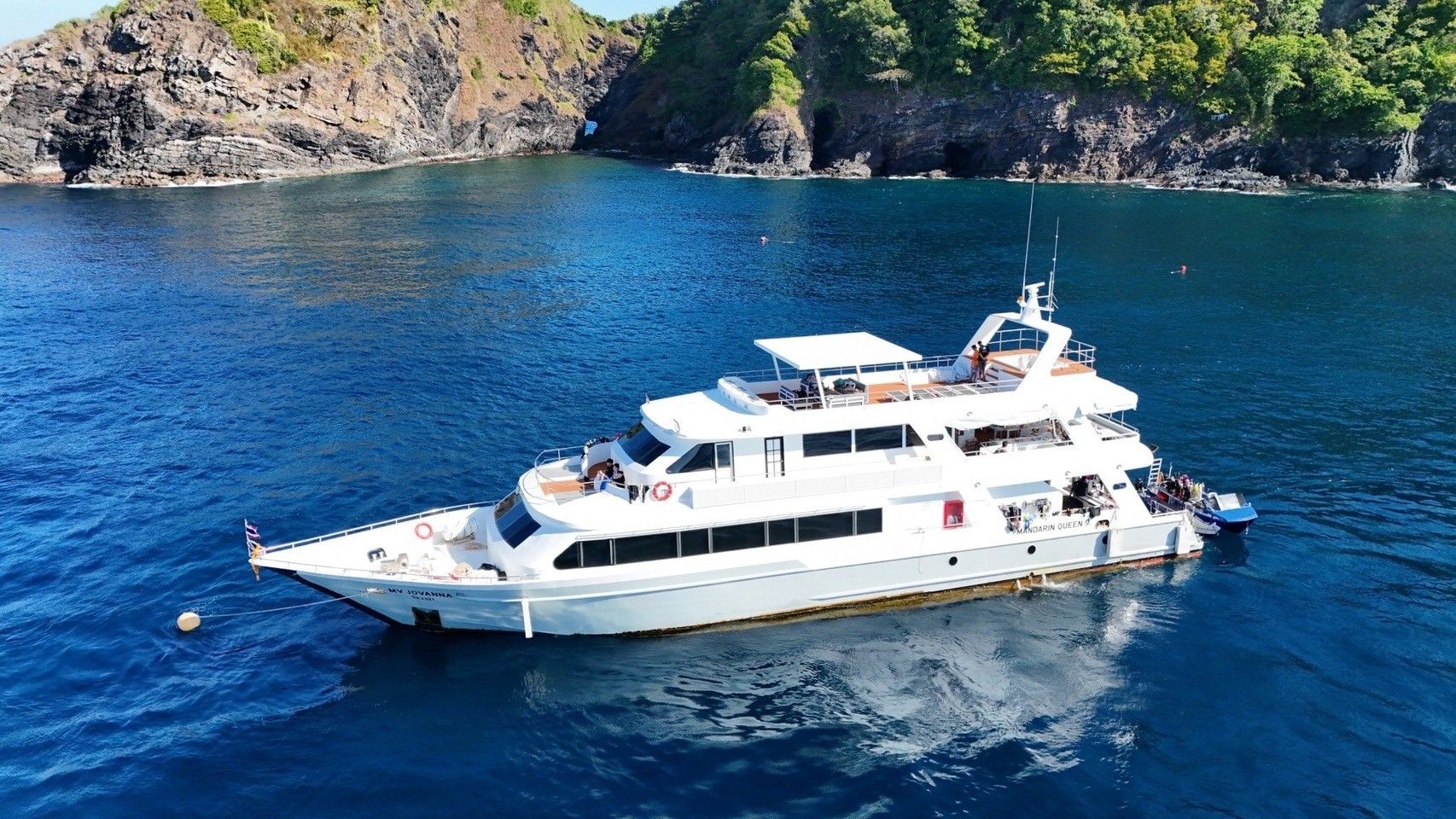 Mandarin Queen 9 Liveaboard, Thailand - LiveAboard.com